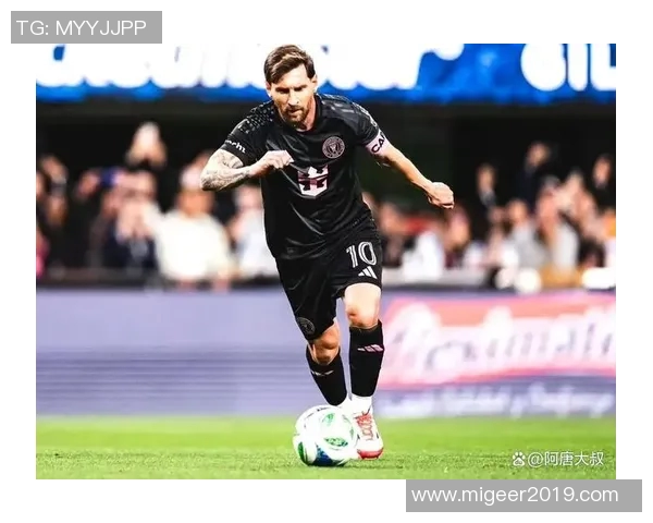 热销足球球星饰品潮流精选彰显运动激情与个性魅力 热销足球球星饰品潮流精选彰显运动激情与个性魅力