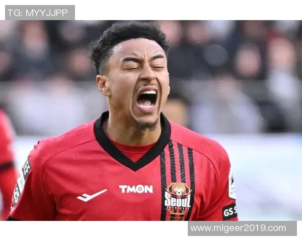 以不跑动为特点的足球球星:低调操作的幕后英雄与技术大师 以不跑动为特点的足球球星:低调操作的幕后英雄与技术大师